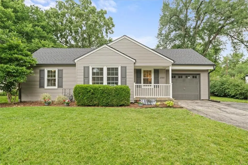 2300 W 79th Street, Prairie Village, KS 66208 - #1