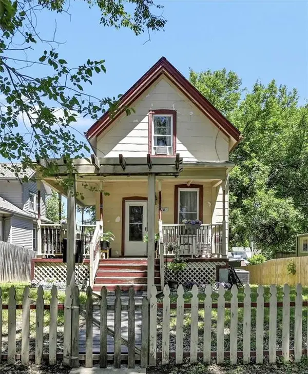 718 N Broadway Street, Leavenworth, KS 66048