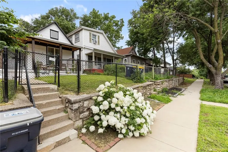 2636 Madison Avenue, Kansas City, MO 64108 - #2