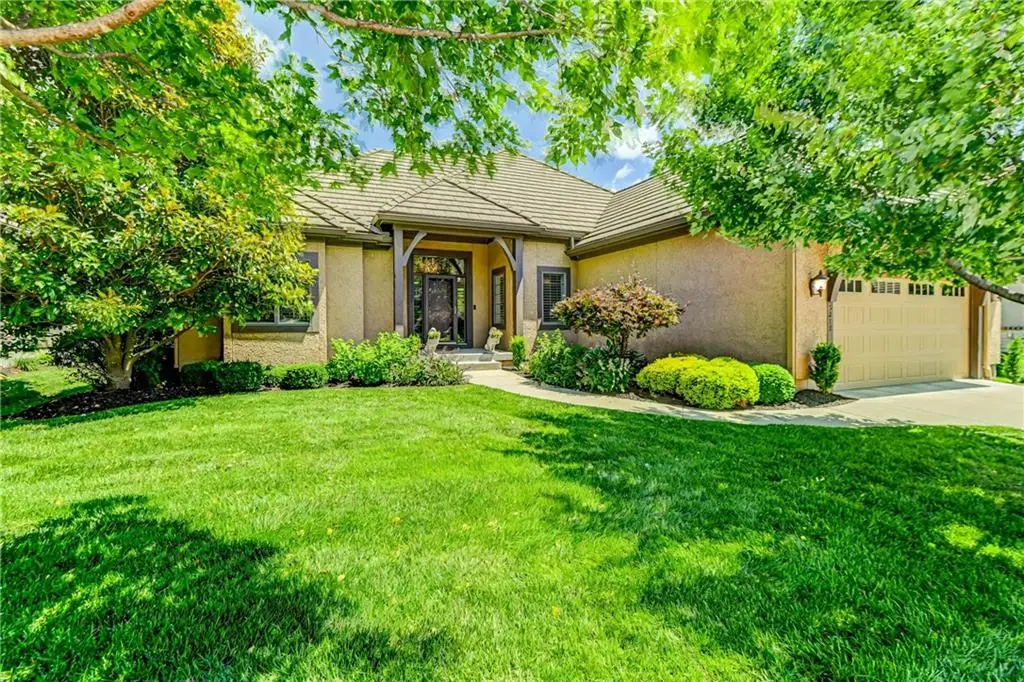 5212 W 124th Terrace, Leawood, KS 66209 - #1