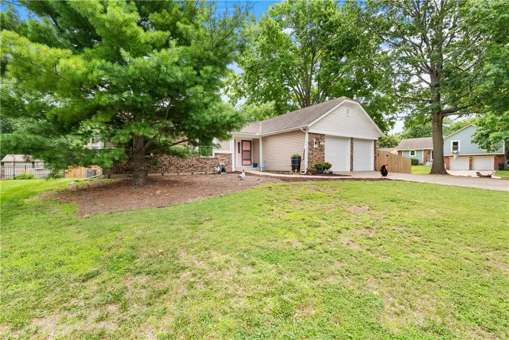 2120 E 153rd Terrace, Olathe, KS 66062 - #1