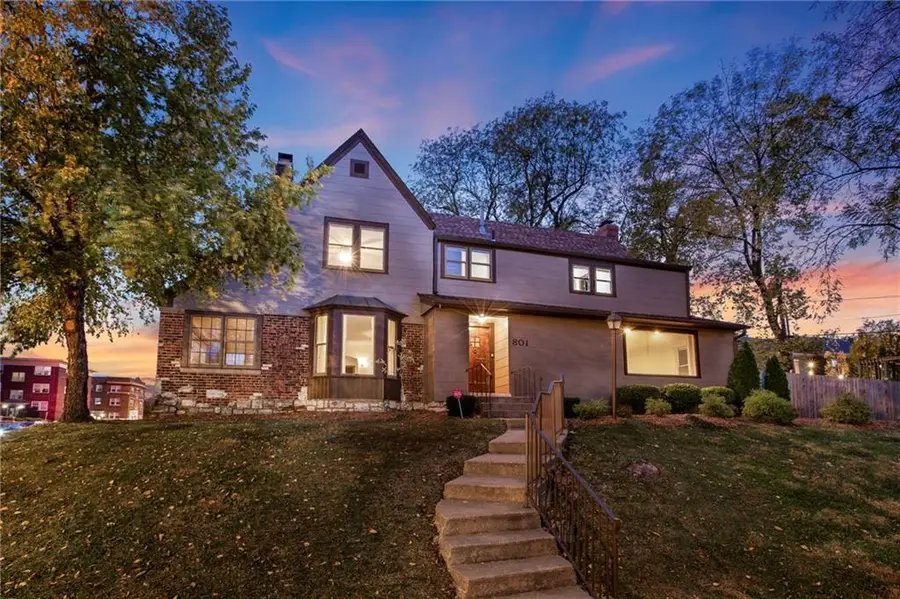 801 Valentine Road, Kansas City, MO 64111 - #2