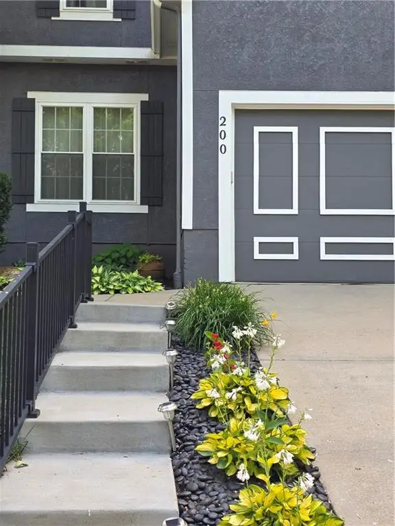 200 Shoreline Drive, Louisburg, KS 66053 - #2