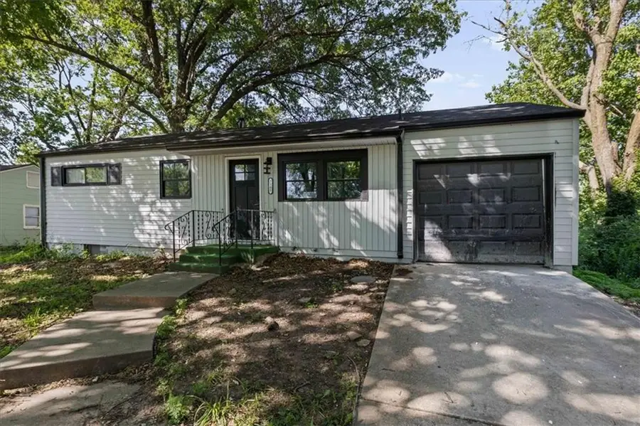 7305 E 86th Street, Kansas City, MO 64138 - #3