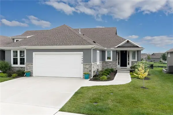 17096 W 168th Place, Olathe, KS 66062