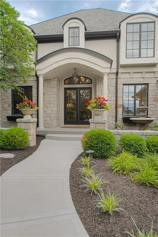15925 King Street, Overland Park, KS 66221 - #3