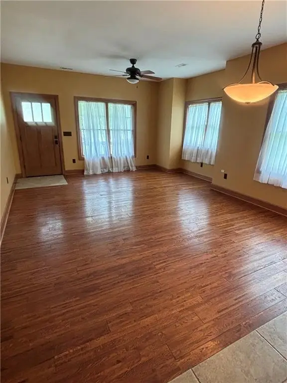 604 S Cedar Street, Ottawa, KS 66067 - #3