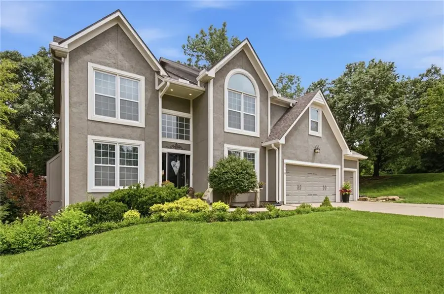 5710 Pflumm Road, Shawnee, KS 66216 - #3