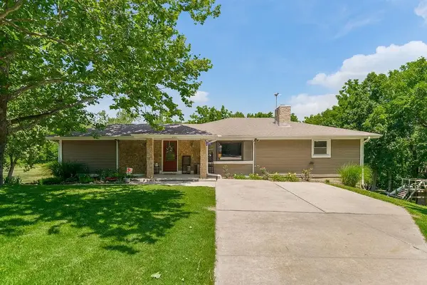 4900 72nd Street, Kansas City, MO 64119