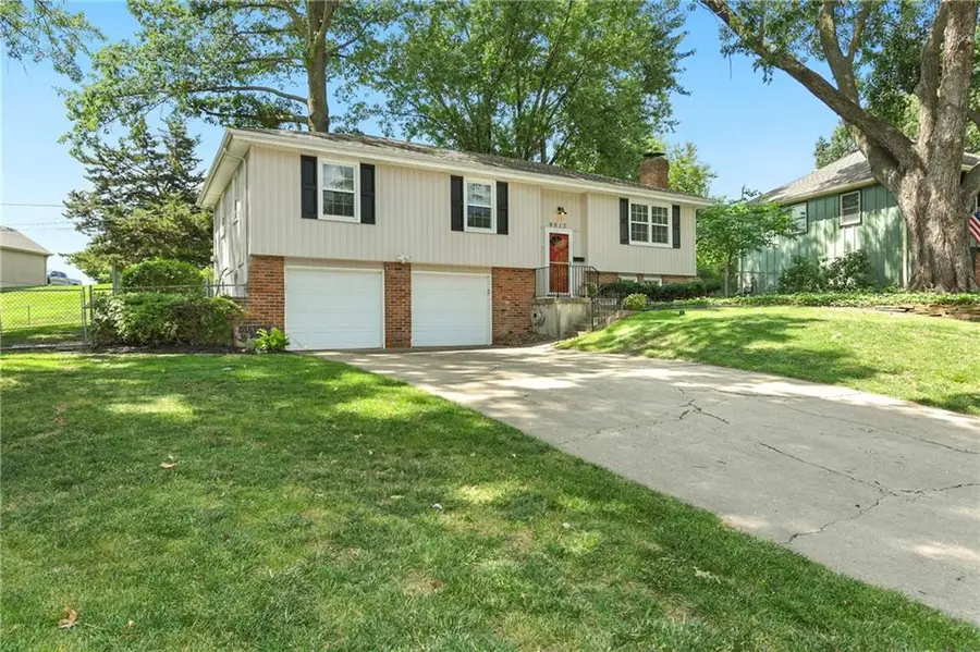 9917 W 65th Place, Merriam, KS 66203 - #2