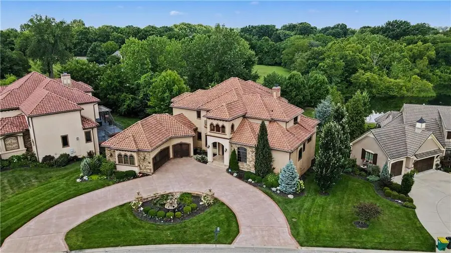 15348 Larsen Street, Overland Park, KS 66221 - #3