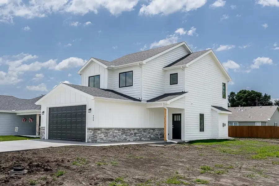 900 2nd Street, Perry, KS 66073 - #2