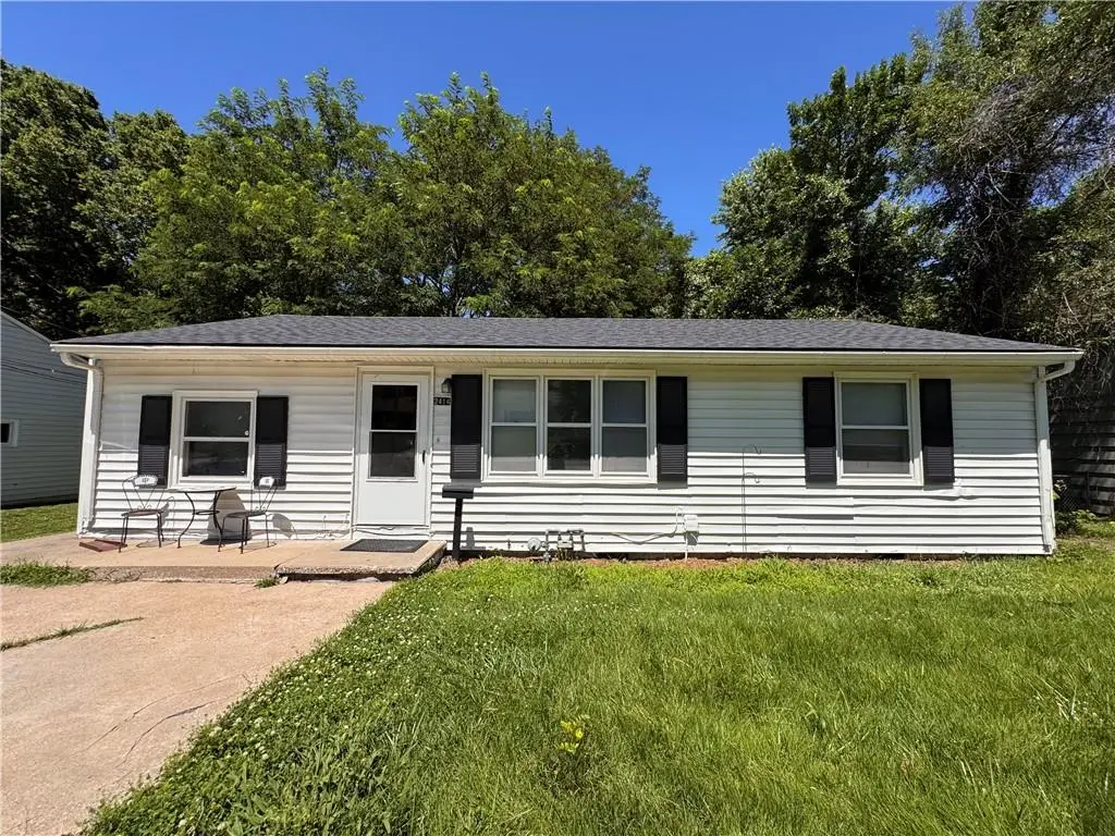 2414 NE Pursell Road, Gladstone, MO 64118 - #1
