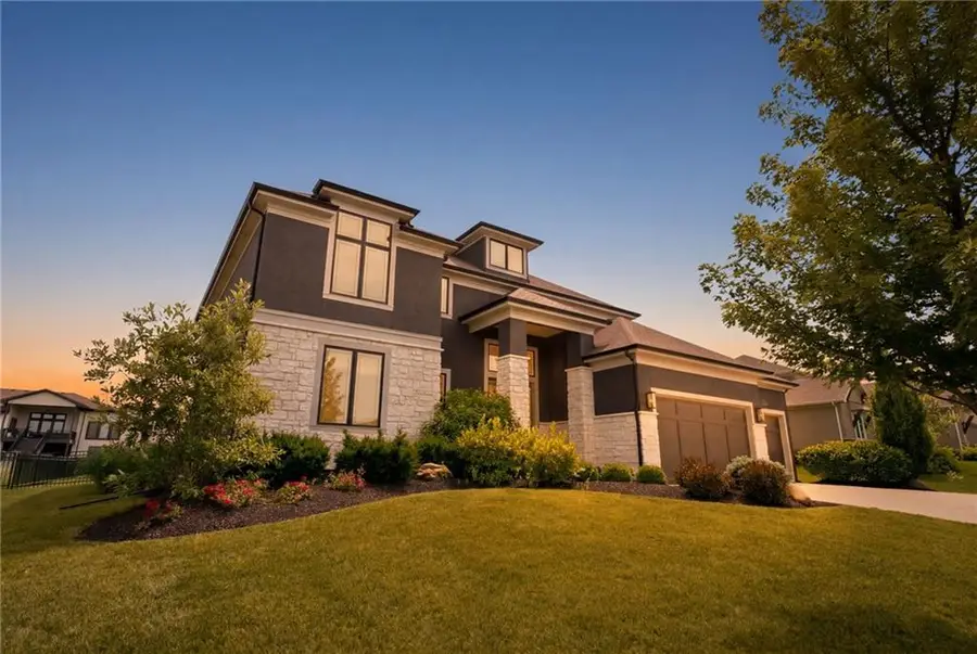 3211 NE 102nd Terrace, Kansas City, MO 64155 - #2