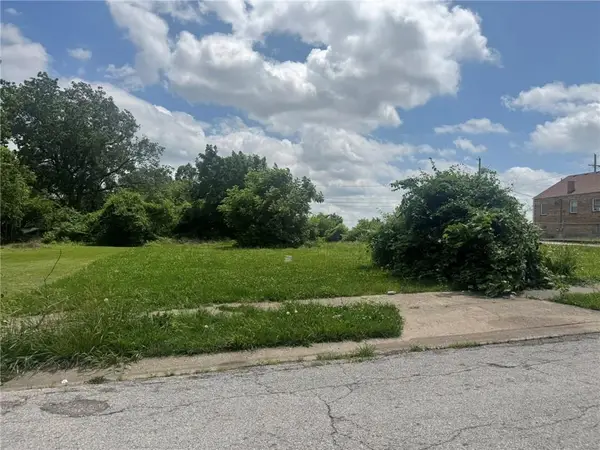 7412 Montgall Avenue, Kansas City, MO 64132