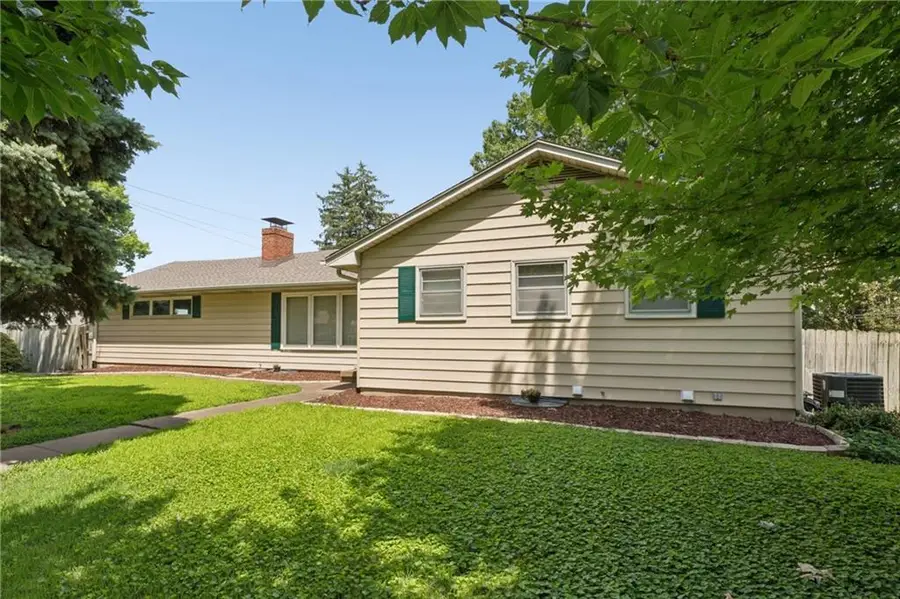 5801 Floyd Street, Overland Park, KS 66202 - #2