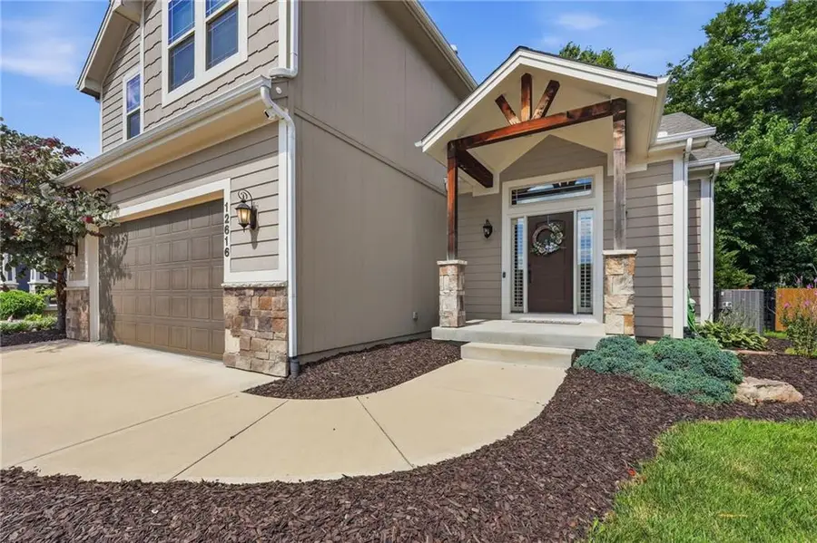 12616 Charlotte Street, Kansas City, MO 64146 - #3