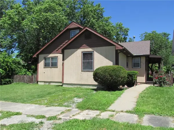 214 W 7th Street, Cameron, MO 64429