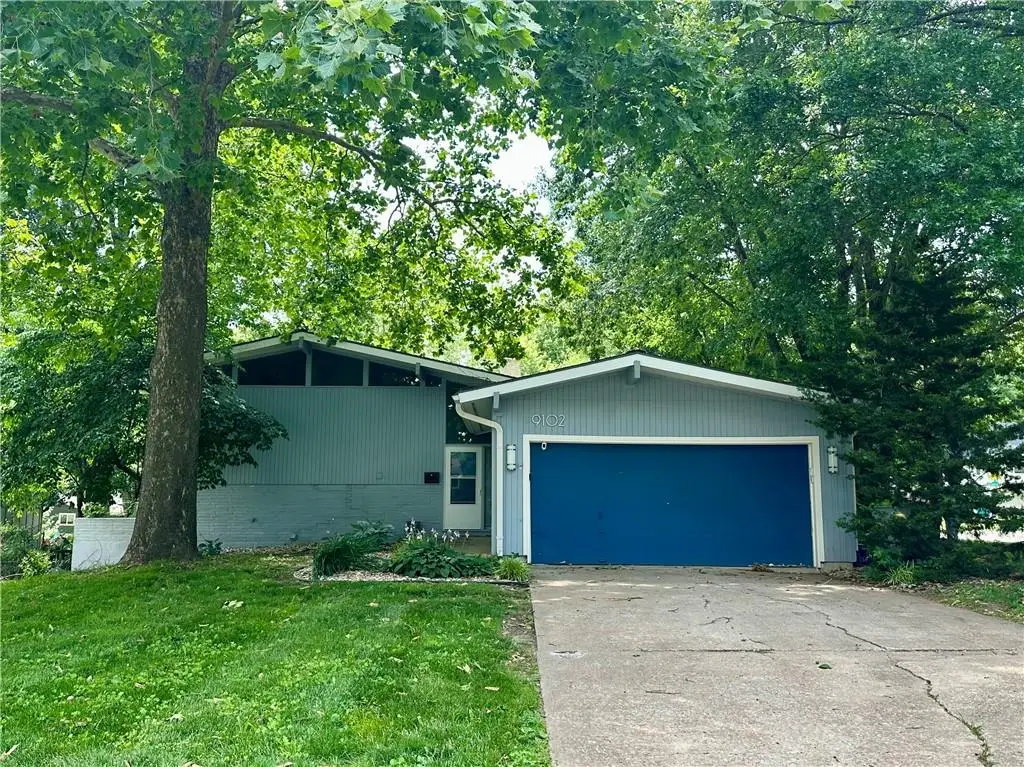 9102 Grant Lane, Overland Park, KS 66212 - #1