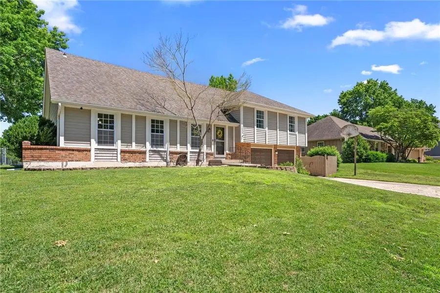 1600 SW 24th Street, Blue Springs, MO 64015 - #2