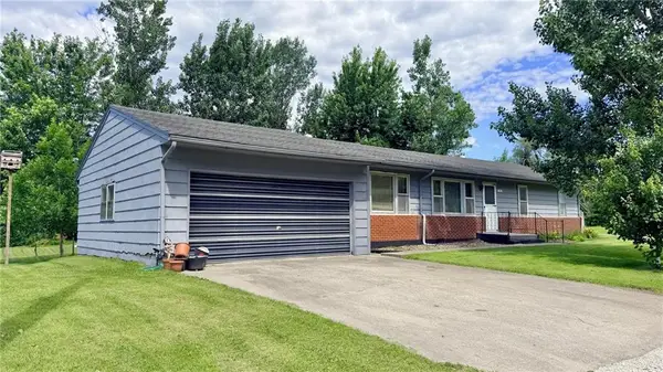 743 S 2nd Street, Spickard, MO 64679