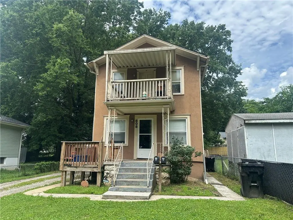 808 S Willis Avenue, Independence, MO 64052 - #1
