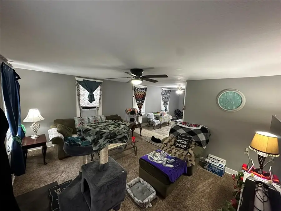 808 S Willis Avenue, Independence, MO 64052 - #3