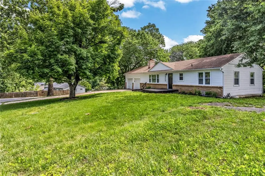 8849 N Locust Street, Kansas City, MO 64155 - #2