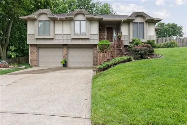 6401 N Park Avenue, Kansas City, MO 64118