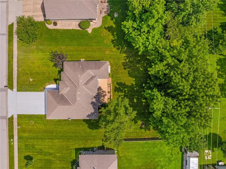 15613 White Drive, Belton, MO 64012 - #3