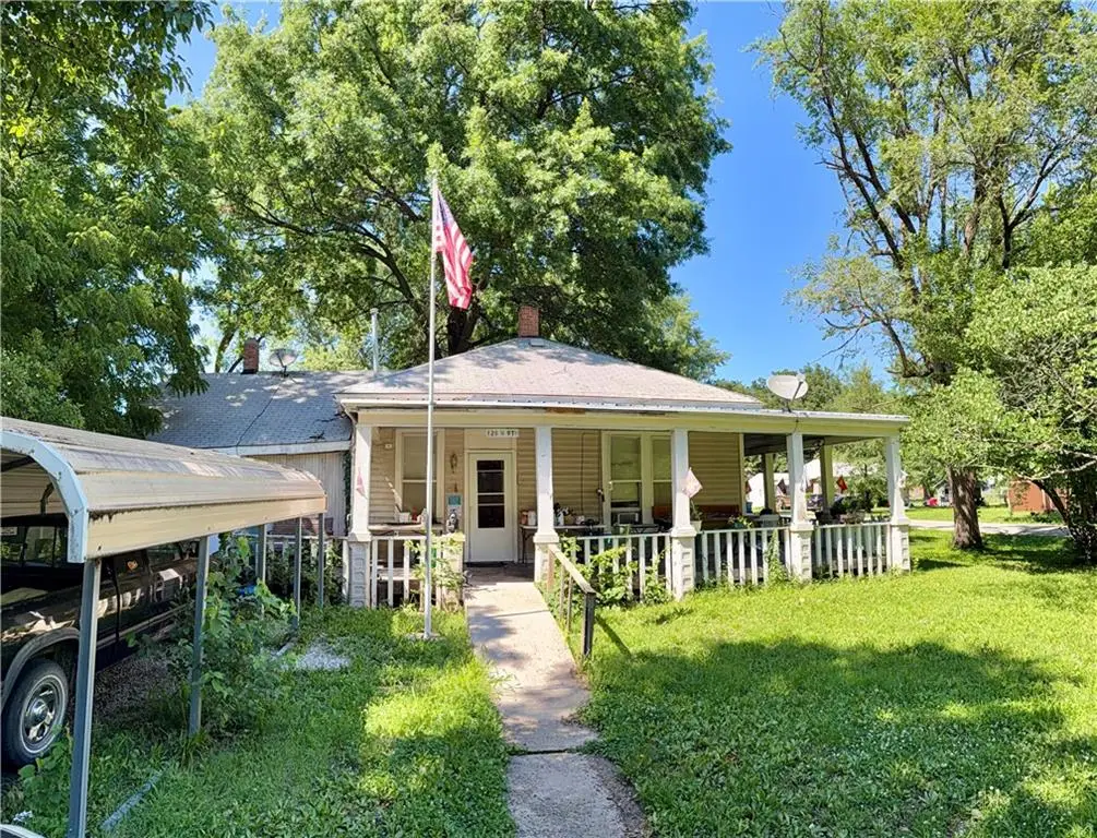 126 W 9th Street, Leroy, KS 66857 - #1