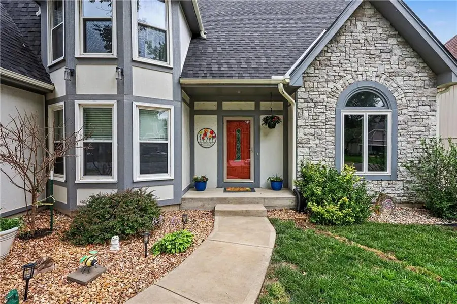 14317 S Blackfoot Drive, Olathe, KS 66062 - #2