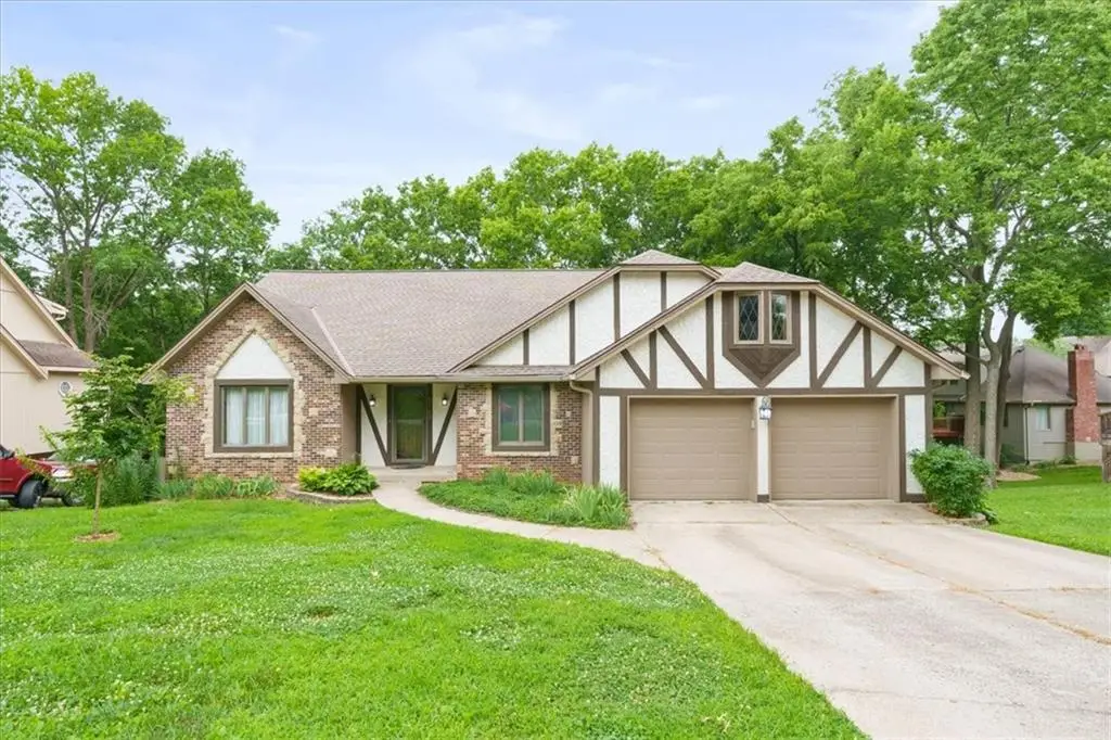 5768 Bower Street, Kansas City, MO 64133 - #1