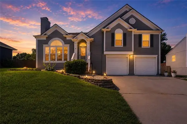 2137 7th Street, Lee's Summit, MO 64063