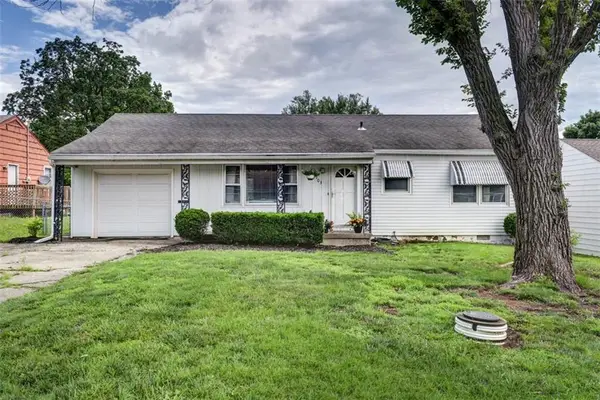 9103 Central Street, Kansas City, MO 64114