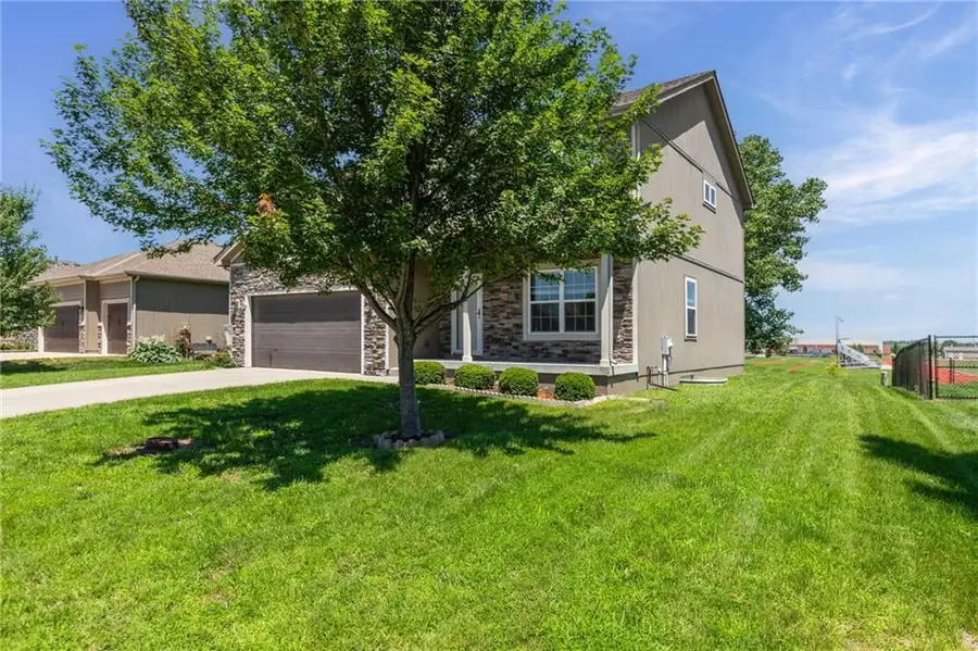 432 E Pawnee Street, Gardner, KS 66030 - #2