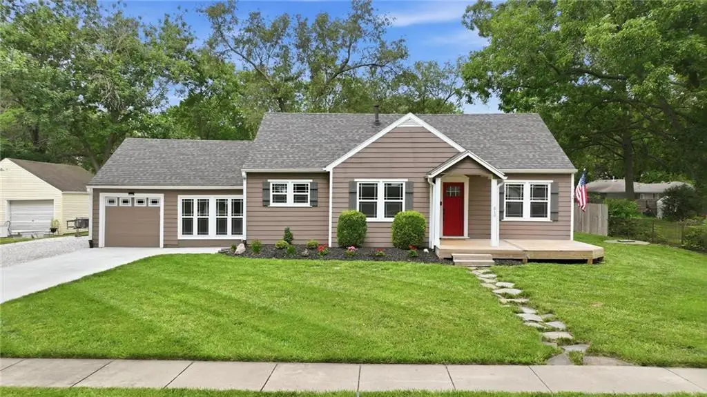 610 Pine Street, Wellsville, KS 66092 - #1