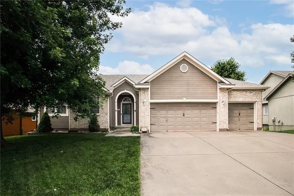 406 Briar Lane, Kearney, MO 64060 - #1