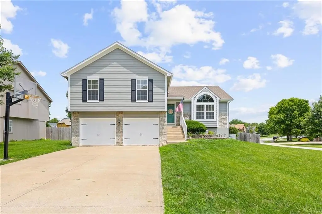 1300 SE Princeton Drive, Lees Summit, MO 64081 - #1