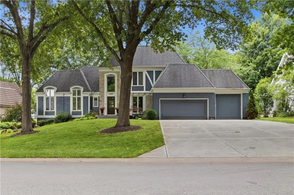 12603 Pawnee Lane, Leawood, KS 66209 - #1