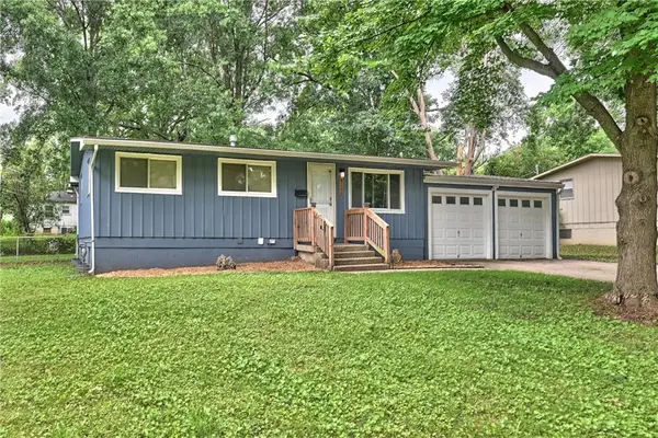 8707 E 91st Terrace, Kansas City, MO 64138