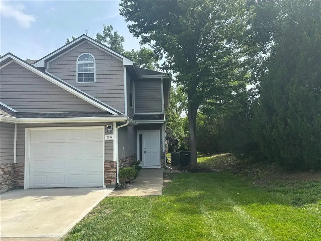 21154 Millridge Street, Spring Hill, KS 66083 - #1