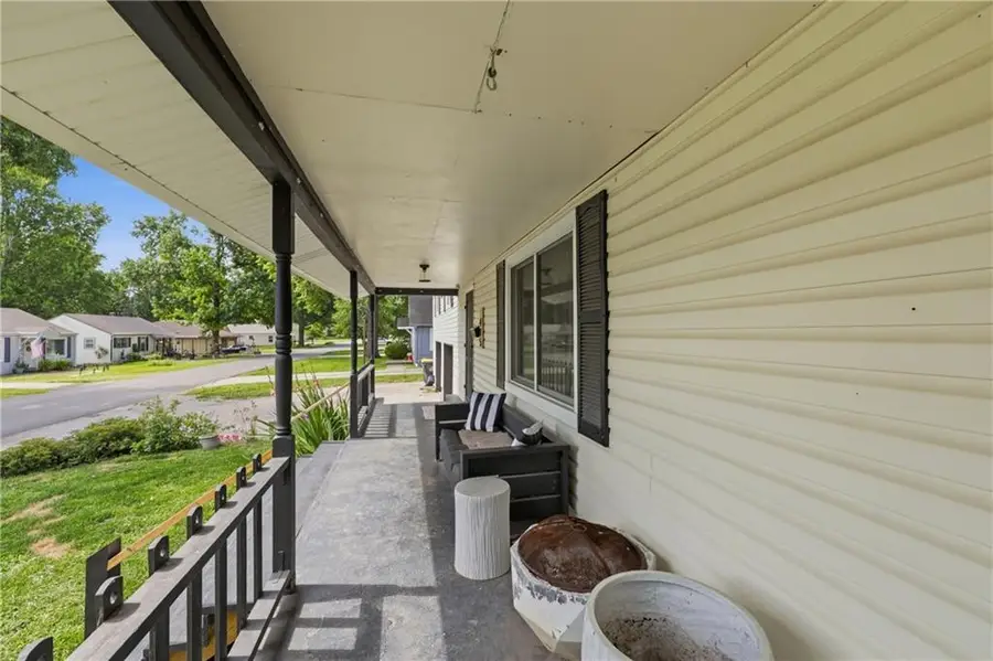 405 SW 16th Street, Blue Springs, MO 64015 - #3
