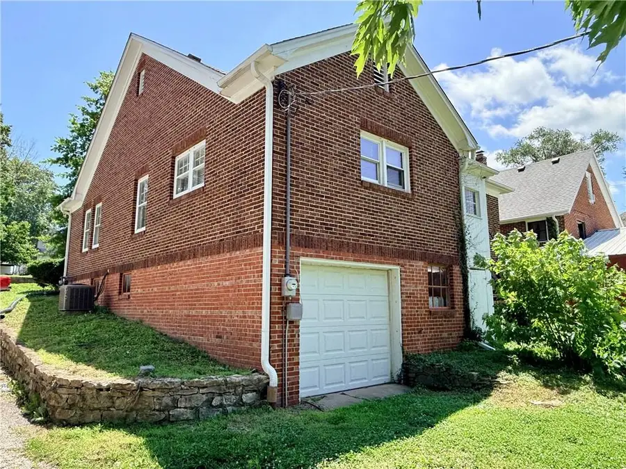 1608 N Walnut Street, Higginsville, MO 64037 - #2