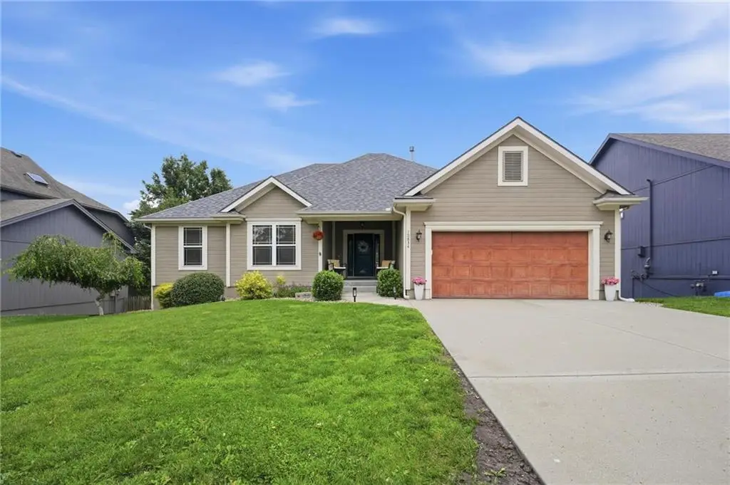 10834 N Manchester Avenue, Kansas City, MO 64157 - #1