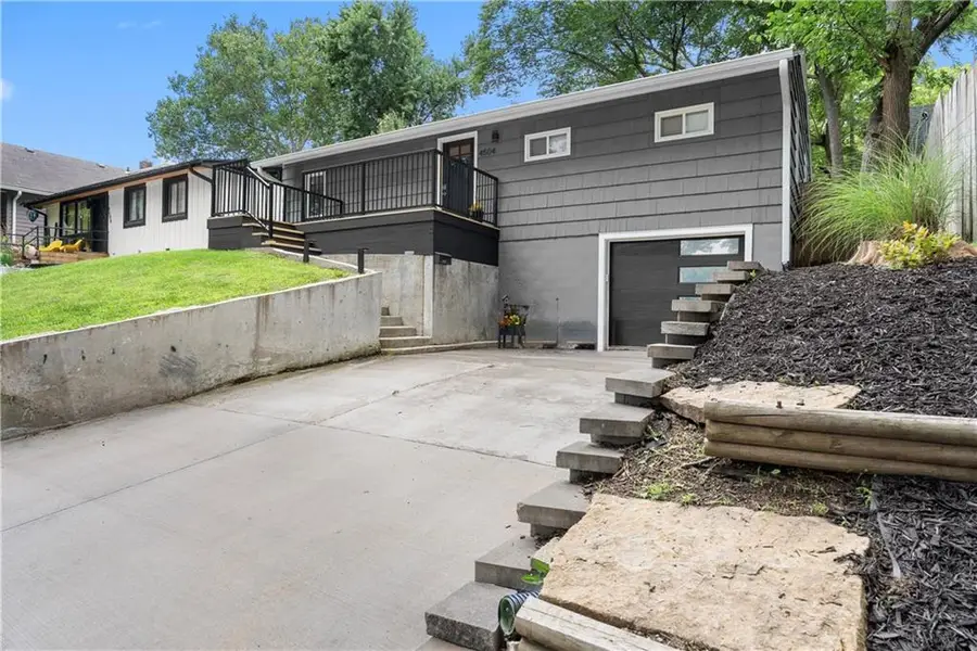 4504 Liberty Street, Kansas City, MO 64111 - #2