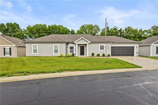 12347 N Shannon Avenue, Kansas City, MO 64163