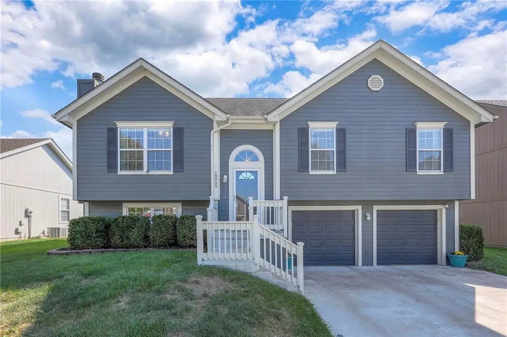 18909 E 12th Terrace, Independence, MO 64057 - #1