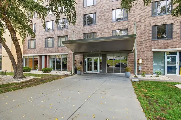 600 E 8th Street #2K, Kansas City, MO 64106