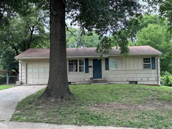 9130 E 44th Street, Kansas City, MO 64133